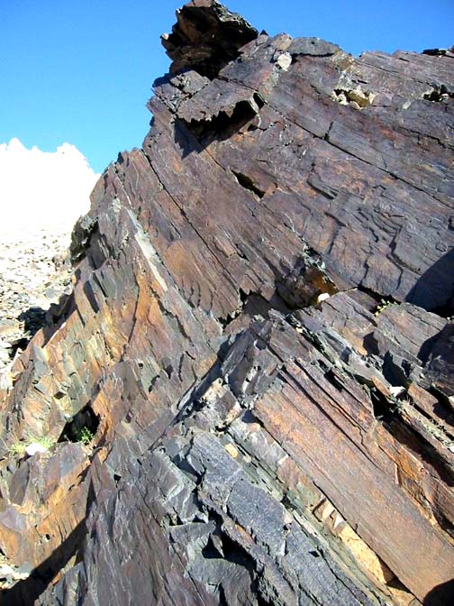 Explorers claim they found Noah's Ark on top of mountain ...